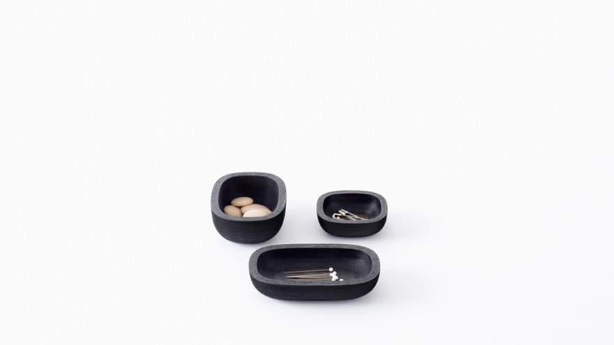 Lacquered Paper-Objects. Photo: Hiroshi Iwasaki. 