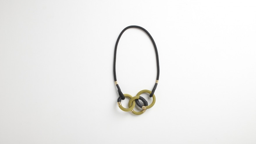 Dynamic Cirque necklace from Pichulik's 2014 Spring/Summer Collection. Image: 