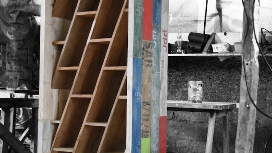25s32e Bookcase by Aldo Tornaghi and Ab Oosterwaal, Piratas do Pau, Mozambique. 
