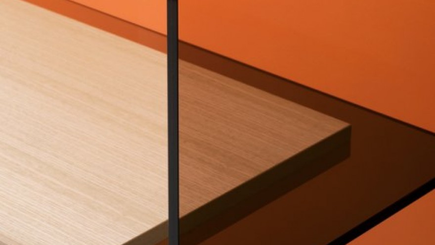 Diapositive detail by the Bouroullec Brothers for Glas Italia. 
