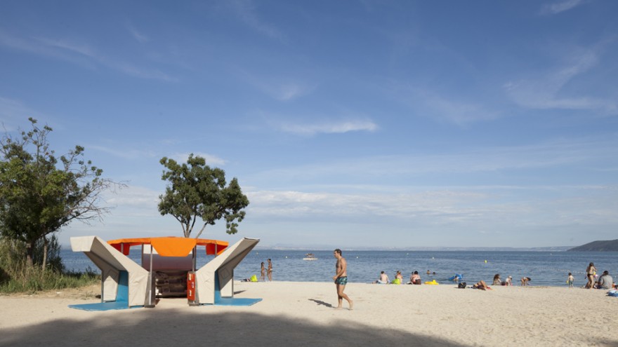 Beach Library by Matali Crasset. Photo: Philippe Piron.