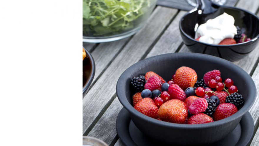 Fresh Bowl by Ineke Hans. 