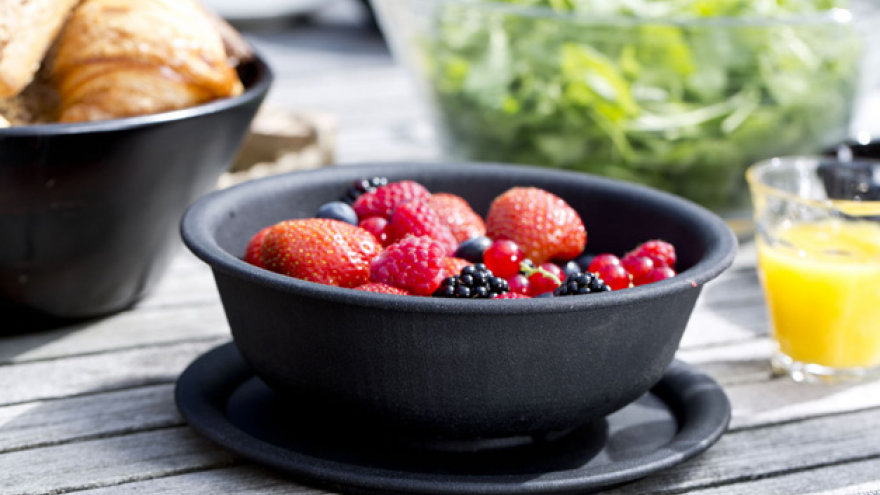 Fresh Bowl by Ineke Hans. 