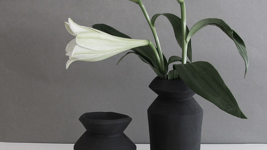 Bold vases by Alexia Klompje. 