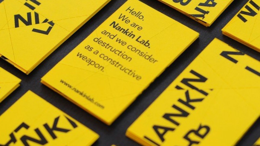 Nankin Lab Corporate Design by Pau Pausa