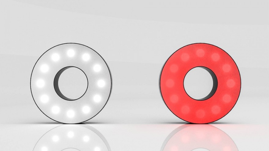Double O bike light by Paul Cocksedge launched on Kickstarter. 