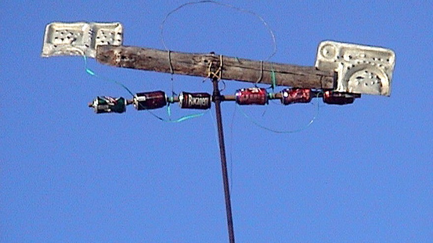 The use of food trays as TV-antenna is widespread in Cuba.