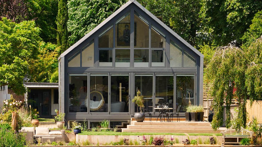 Baca Architects' floating home is ideal for areas that are vulnerable to floods.