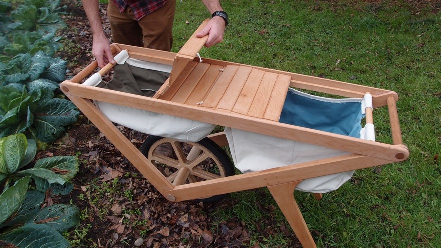 Harvest Cart in use