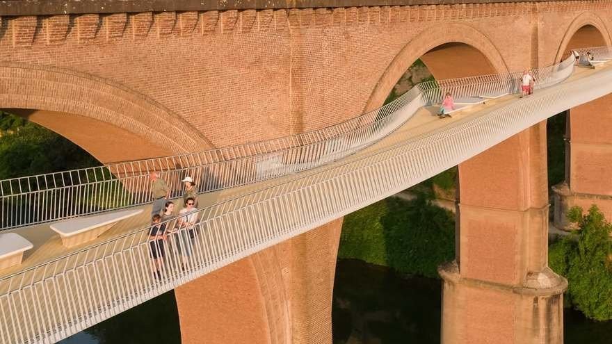 By Ney & Partners and MS-A