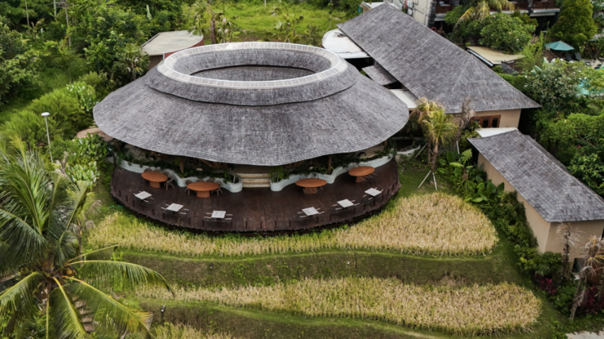 Images courtesy of Pablo Luna Studio Images courtesy of Pablo Luna Studio