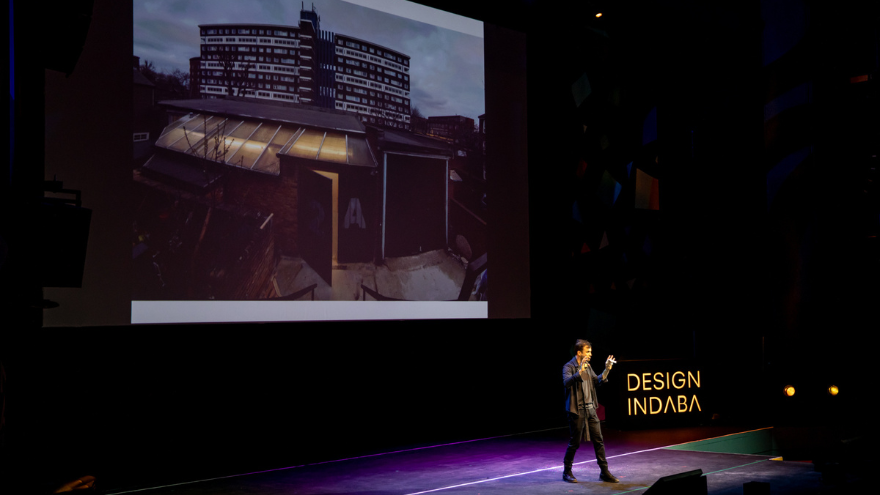 Paul Cocksedge on stage at Design Indaba Paul Cocksedge on stage at Design Indaba