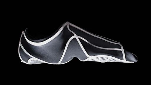 The project combines different materials for self-forming and adaptive shoes