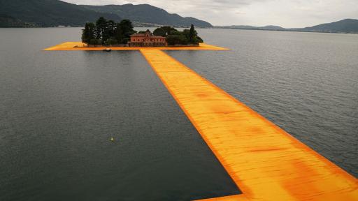 Urban & Landscape Design - Christo land art