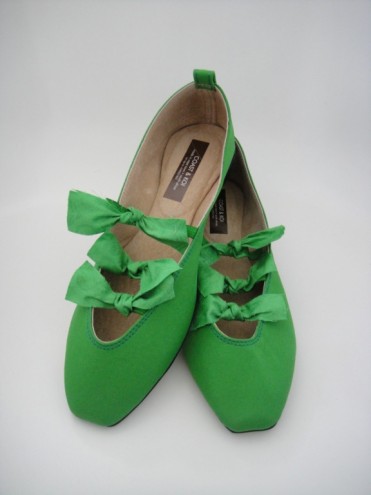Bright green bow pumps by Coast & Koi. 