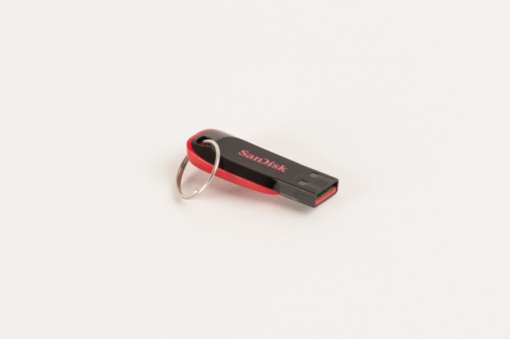 USB with jazz and blues music album covers. Photo: Dominic French.