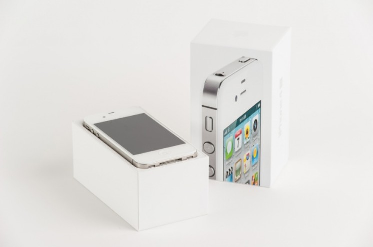 iPhone 4S. Photo: Dominic French. 