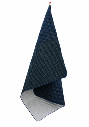 Silk Quilted Plaids by Borre Akkersdijk and Piet Hein Eek.