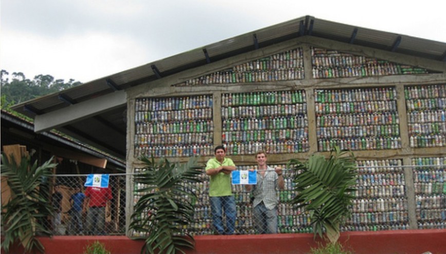 A fully constructed EcoBricks wall.