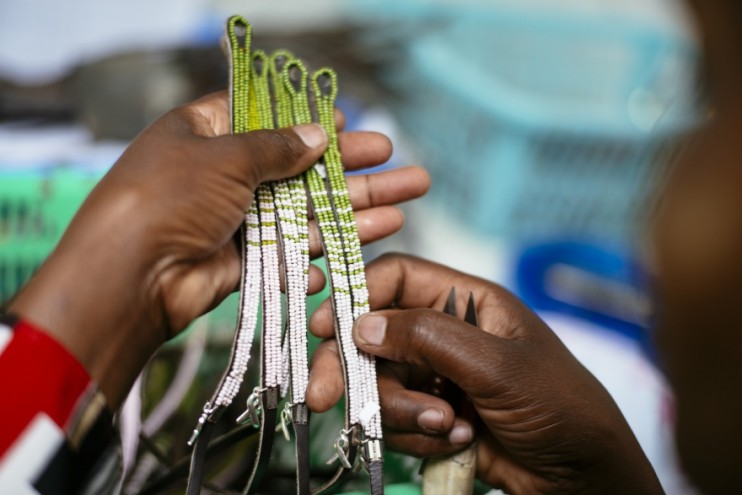 Through the Ethical Fashion Initiative, African women artisans in rural communities lend their desirable and unique talent to high-end fashion designers. Image: Chloe Mukai, ITC & EFI