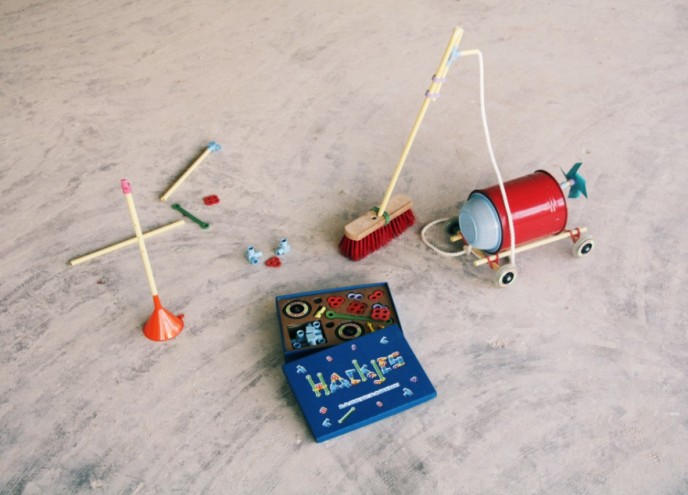 David van der Stel has designed Hackjes, a set of connectors and add-ons created to help you "hack" household objects into creative objects. 