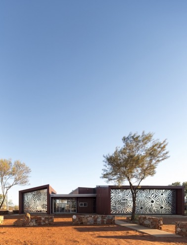 This community clinic in the Australian outback, designed by Kaunitz Yeung Architecture, won Best Sustainable Development of the Year at the LEAF Awards. 