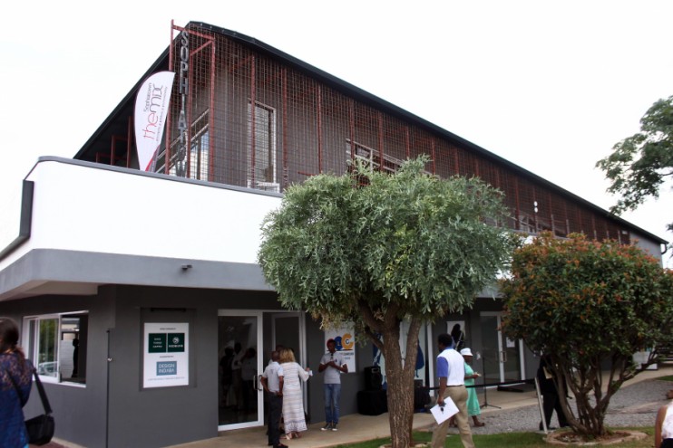 The Sophiatown Remembrance Screen designed by Local Studio, a South African architecture firm founded by Thomas Chapman,