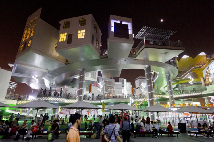 Golden Eye Award and Best Public Exterior winner: Happy Street by John Körmeling