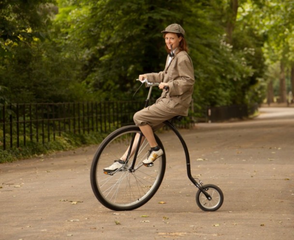Penny Farthing. 