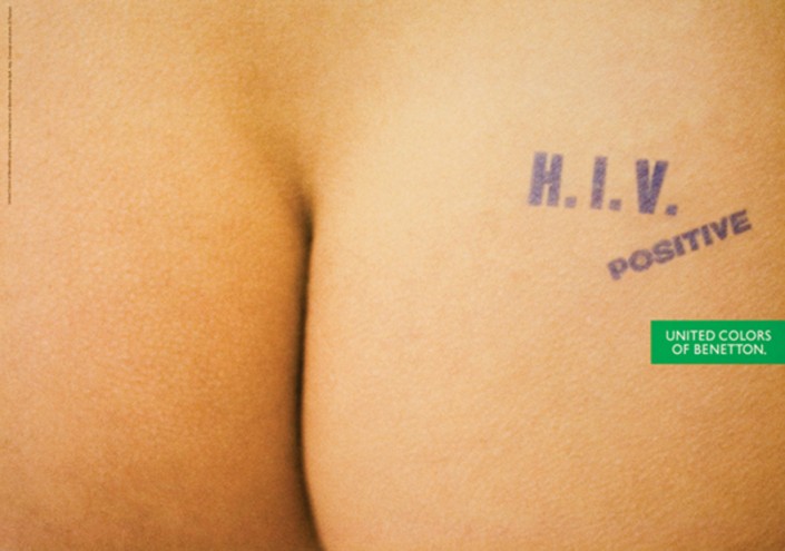 Aids Posters: Italy. Image via http://jump.dexigner.com/news/22023.