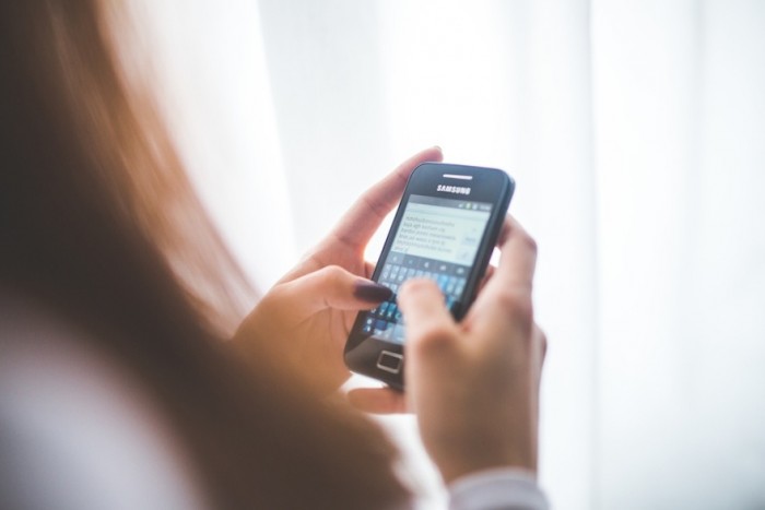 Smartphones could bridge the gap between patients and doctors. Smartphones could bridge the gap between patients and doctors.