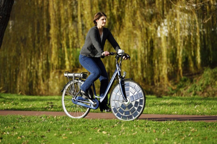 image; https://e52.nl/en/solar-bike-from-eindhoven/