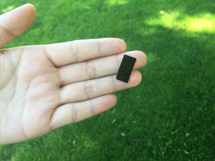 Tiny device uses sunlight to disinfect water 