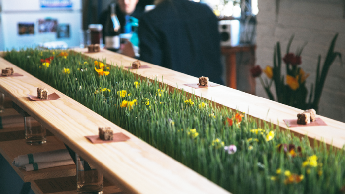 Fodder pop-up agriculture eatery
