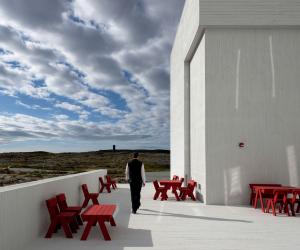 Fogo Inn outdoor furniture by Ineke Hans