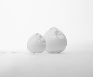 Semi-Wrinkled Washi lamp collection by Nendo. 