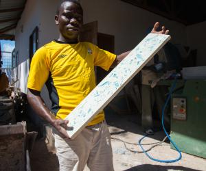 bottle-up initiative Zanzibar