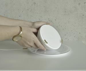 Fabian Zeijler designed momentum and pūrificātum, personal air purifiers that you can take with you to anywhere.