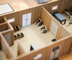 3D printing and virtual reality technology to assist Médecins Sans Frontières (MSF) to design hospitals. Image: Alex Yallop