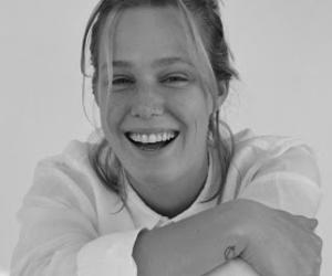 Tanisha Neill Tanisha Neill