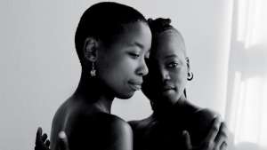 Zinzi and Tozama II Mowbray, Cape Town, 2010. Photo by: Zanele Muholi. Courtesy of Michael Stevenson Gallery.