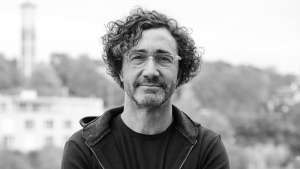 Alfredo Brillembourg is an architect and urban designer redefining the socio-economic system to overcome the emergent challenges in rapid urbanisation. 