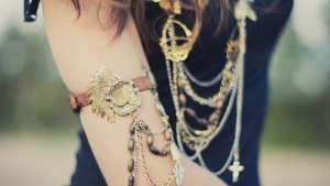 Anomali Jewellery.