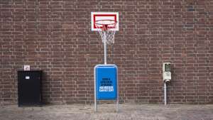 Strategically placed trashcans were installed at the Dutch Koning Willem I College to prevent students from littering across the campus